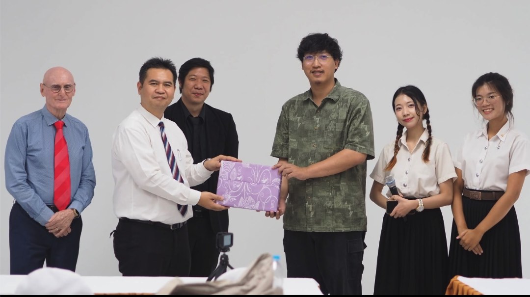 Chiang Mai University Law Students Return for a Mock Client Consultation